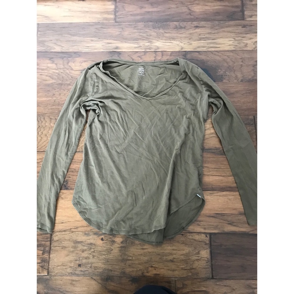 Green shirt